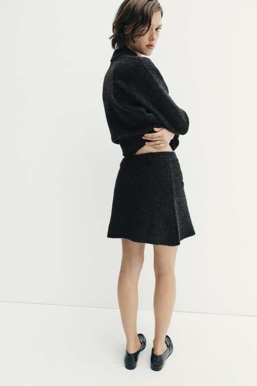 Knit pocket mini skirt