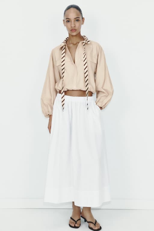 Contrast collar poplin top