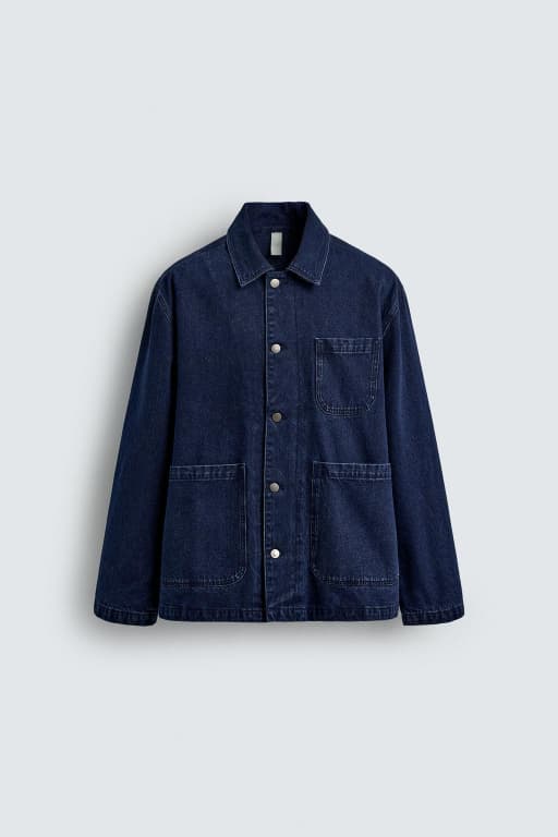 Relaxed fit denim jacket with pockets