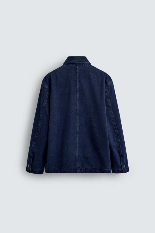 Relaxed fit denim jacket with pockets