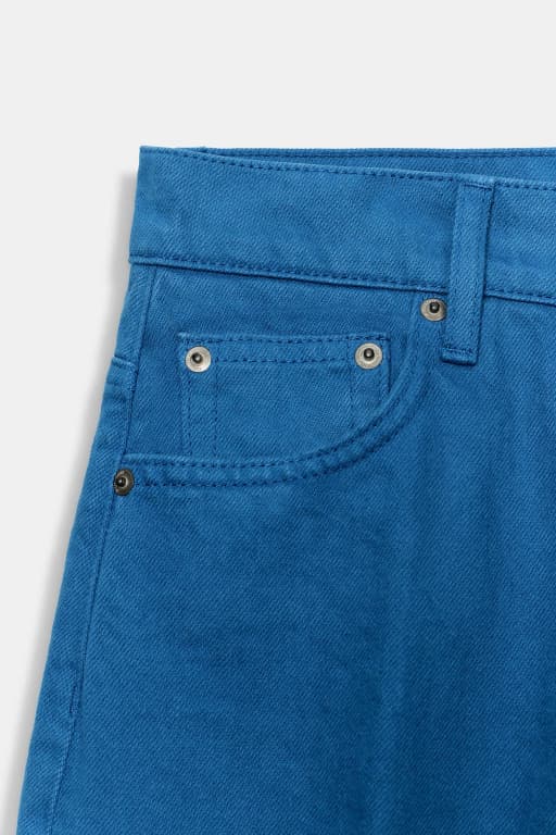 High waist - Tapered leg - Ankle length